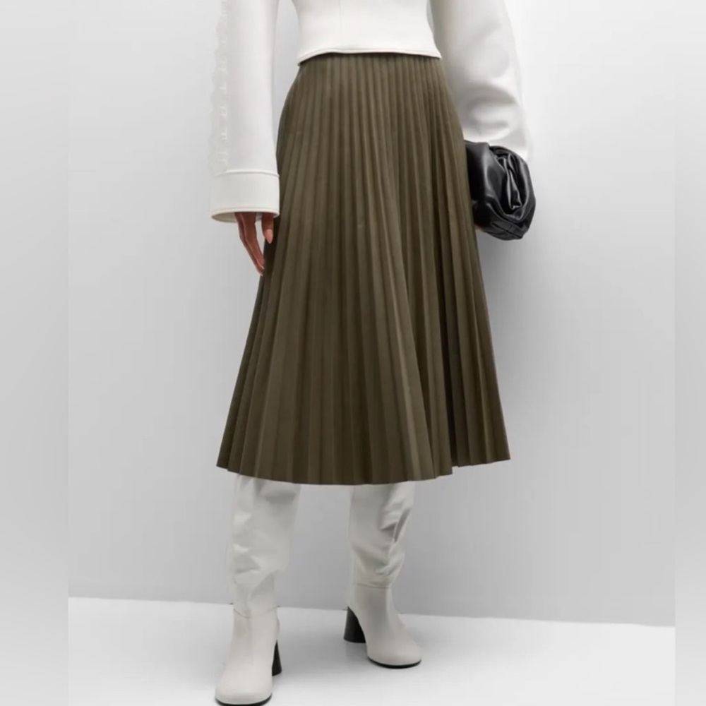 Provenza Schouler White Label Daphne Faux
Leather Pleated Midi Skirt Olive 6